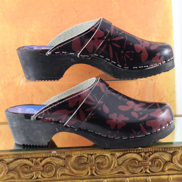 Cape Clogs Made in Sweden - Picture 16 of 16